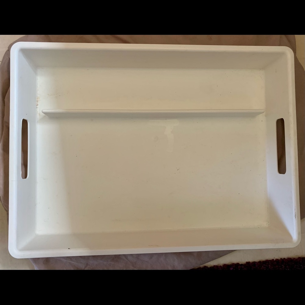 White organization tray